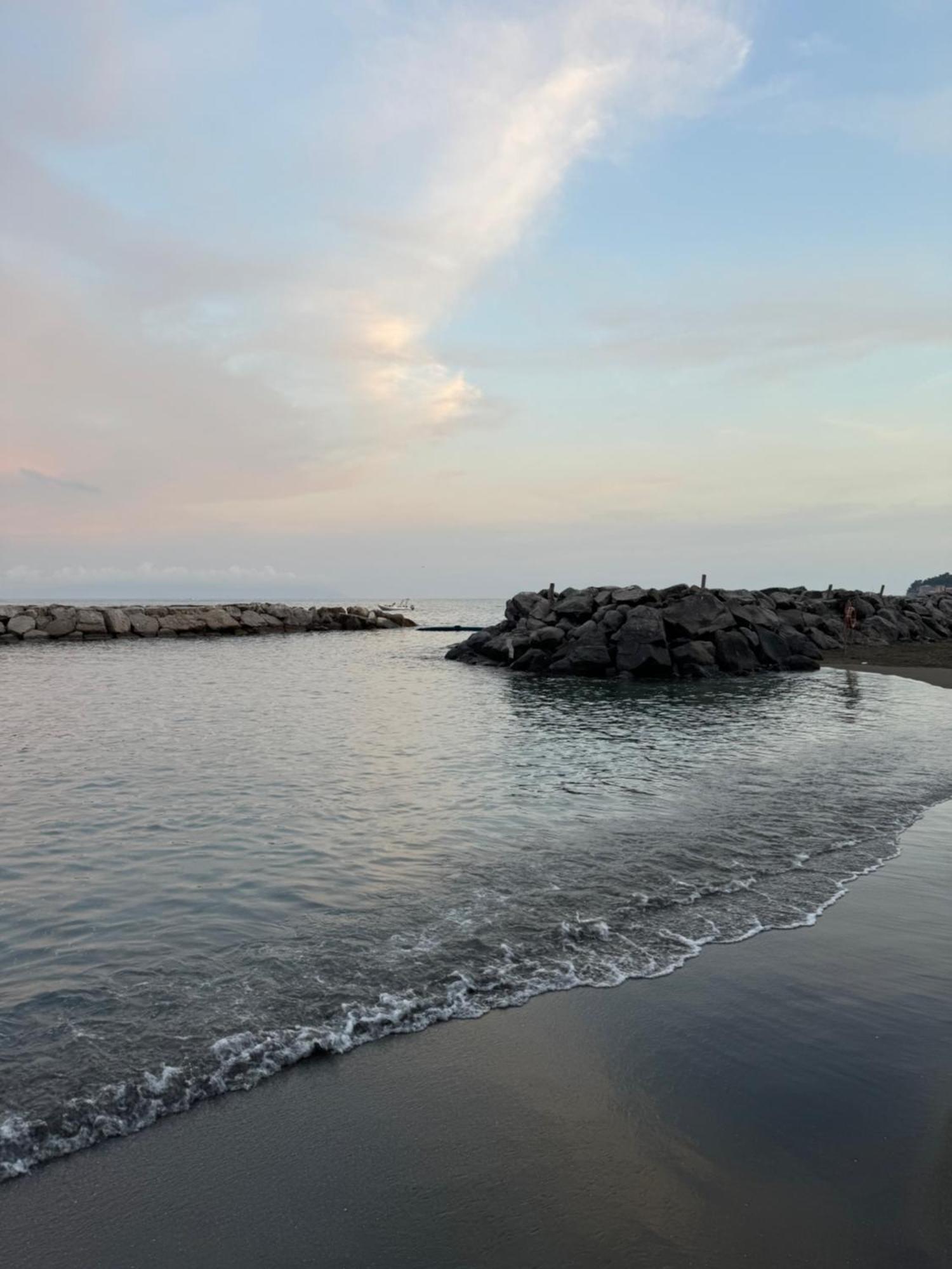 Wanderlust Aria Di Mare Appartement Napels Buitenkant foto