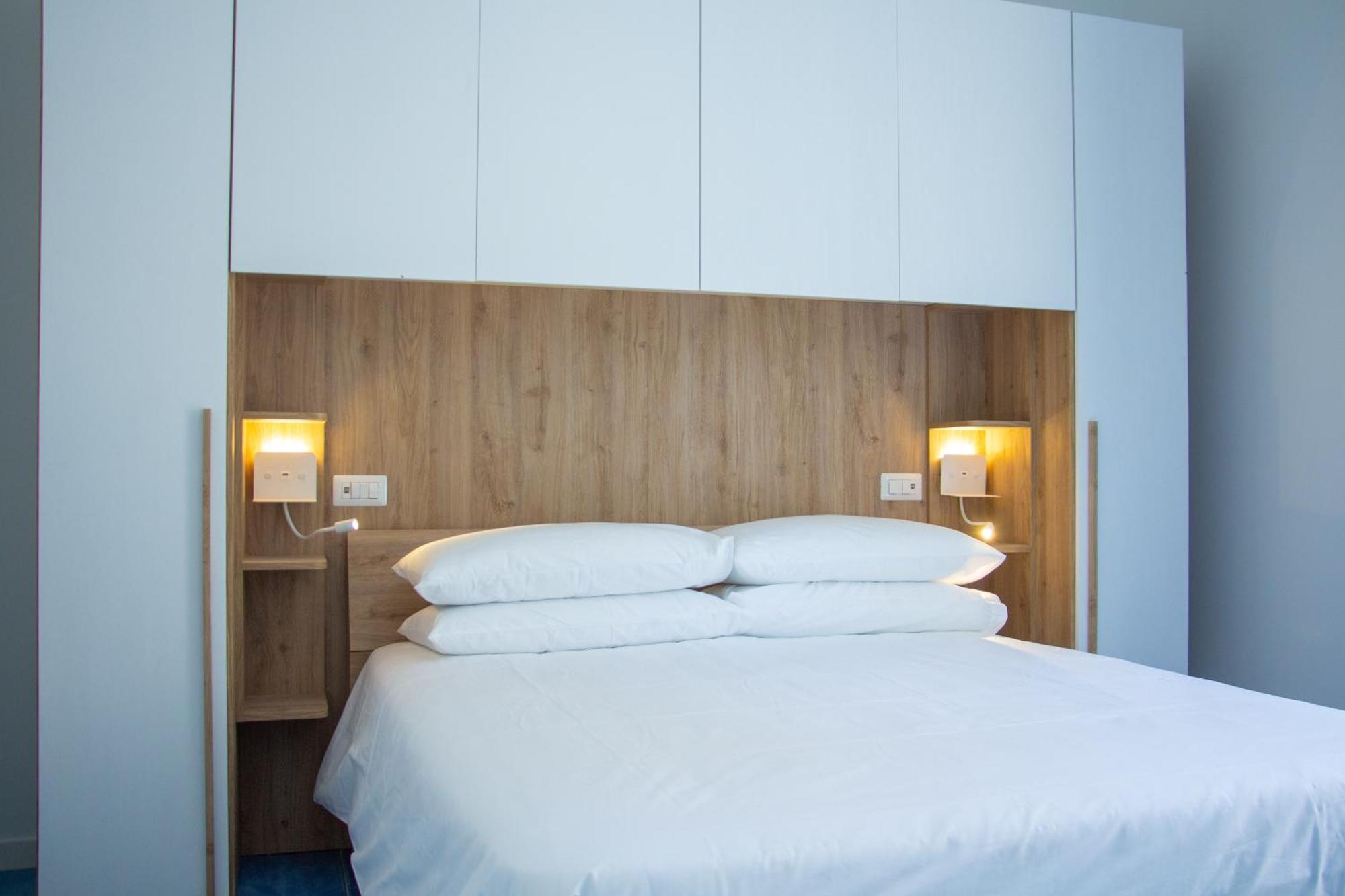 Wanderlust Aria Di Mare Appartement Napels Buitenkant foto
